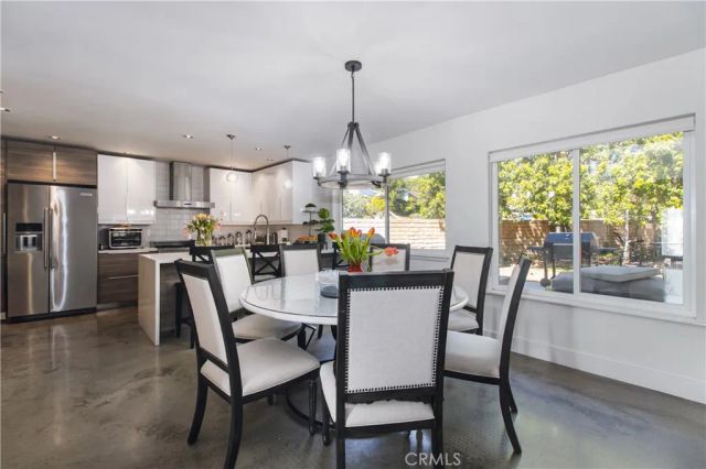 19865 Hiawatha Street, Chatsworth, CA 91311