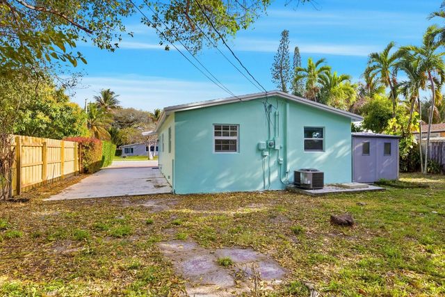 5961 NW 42nd Avenue, Fort Lauderdale, FL 33319