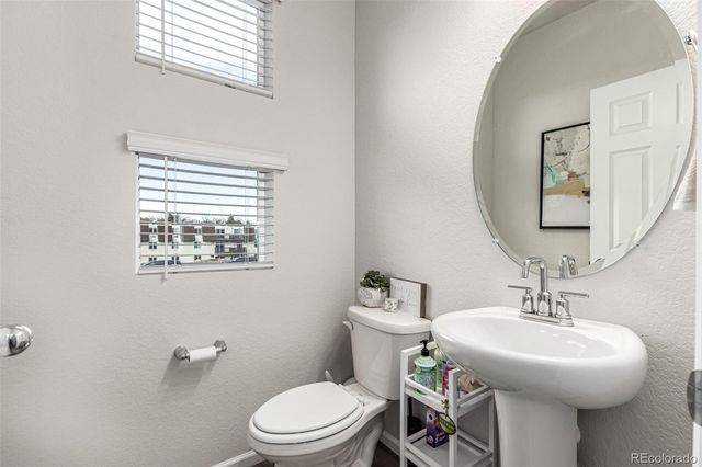 12181 W 57th Drive, Arvada, CO 80002