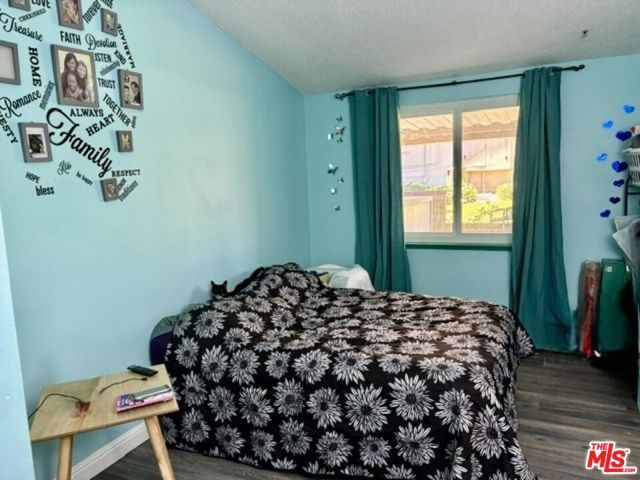 26833 Avenue Of The Oaks A, Newhall (santa Clarita), CA 91321