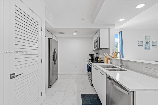 1850 Monroe Street 309, Hollywood, FL 33020