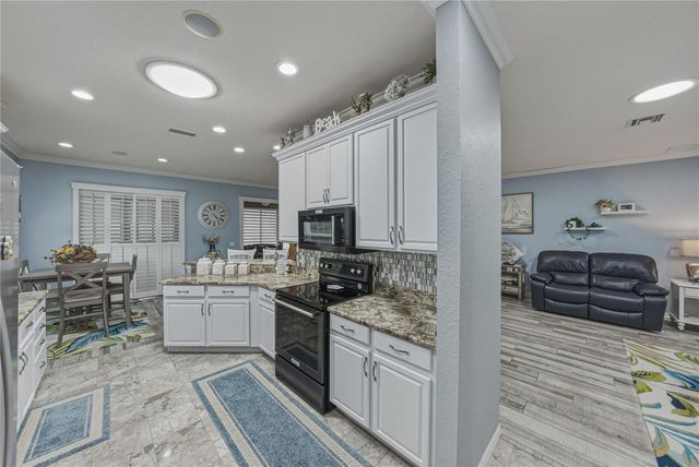 5137 WINGED FOOT LANE, Winter Haven, FL 33884