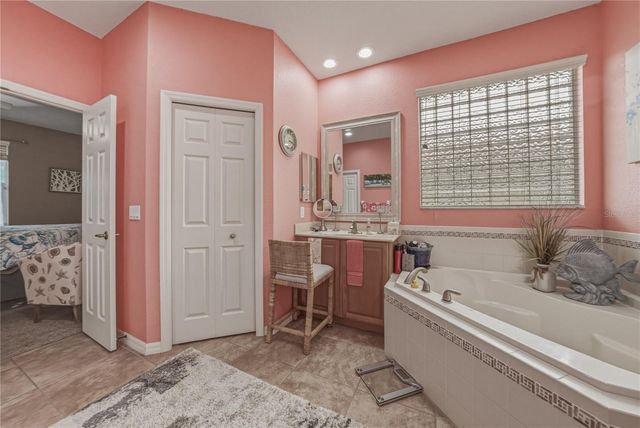 5137 WINGED FOOT LANE, Winter Haven, FL 33884