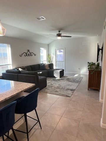 18815 Brookside Ridge Lane, Manvel, TX 77578