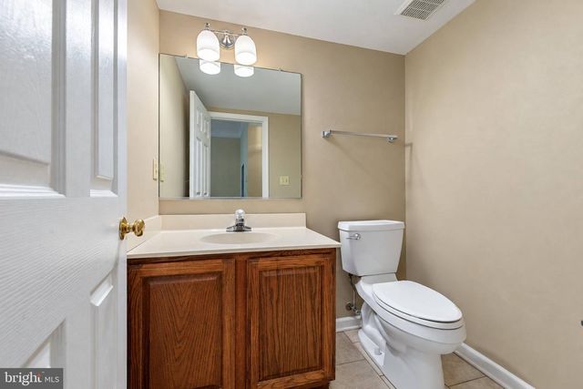 8234 QUILL POINT DR, Bowie, MD 20720