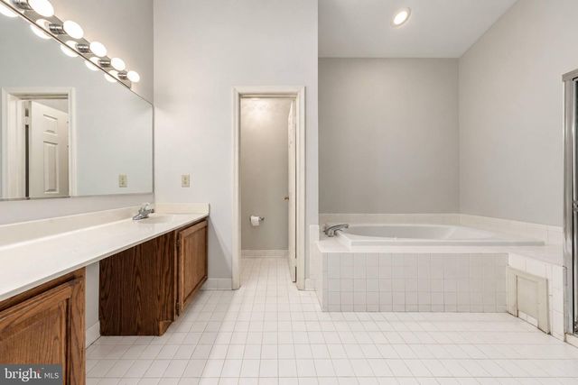 8234 QUILL POINT DR, Bowie, MD 20720