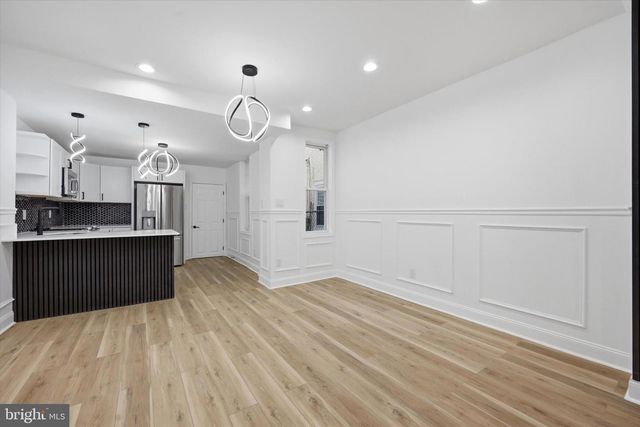 5551 PEMBERTON ST, Philadelphia, PA 19143