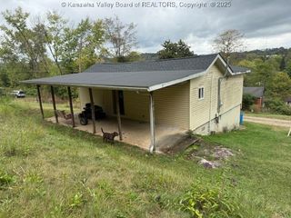 418 Kanawha Street, St Albans, WV 25177