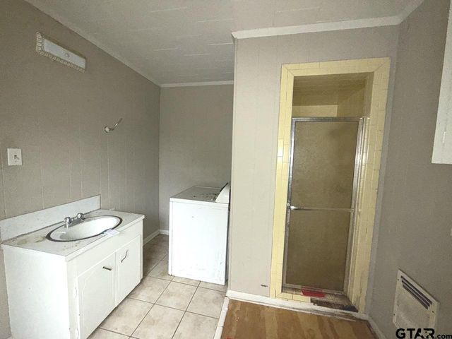 206 Summit, Gilmer, TX 75644