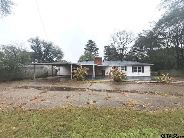 206 Summit, Gilmer, TX 75644