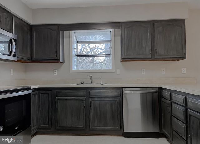 11106 RAWHIDE RD, Lusby, MD 20657