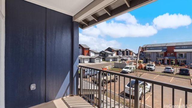 91-1170 Hoonaauao Street 1406, Kapolei, HI 96707