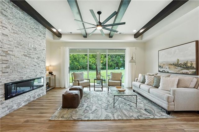 1459 N 162nd Terrace, Basehor, KS 66007