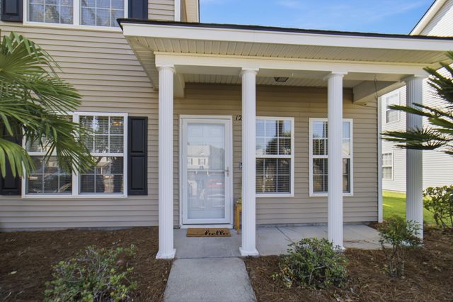 128 Broad River Drive, Summerville, SC 29485