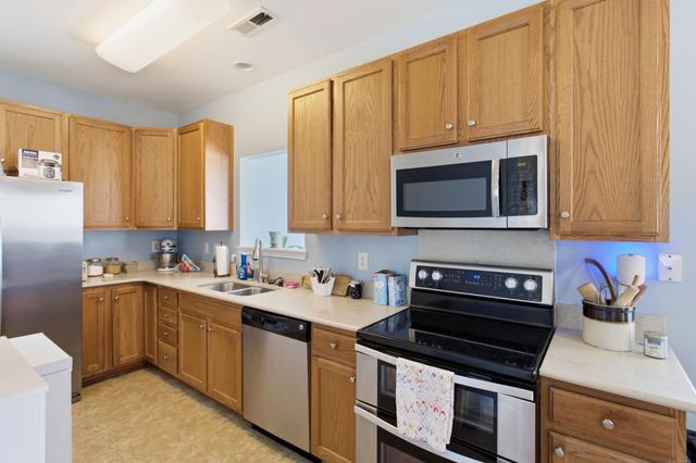 128 Broad River Drive, Summerville, SC 29485