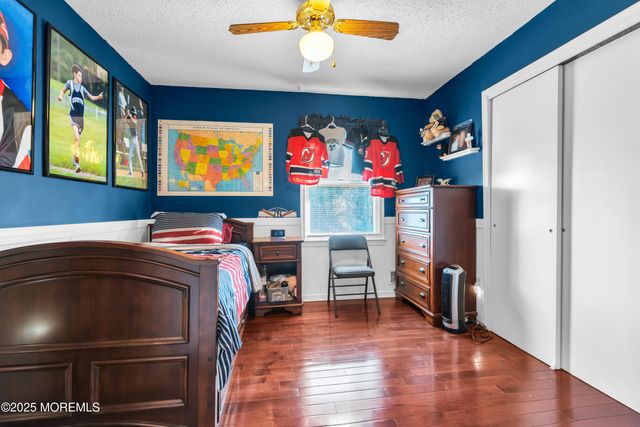 8 Hialeah Court, Howell, NJ 07731