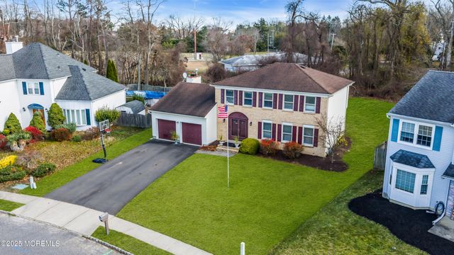 8 Hialeah Court, Howell, NJ 07731