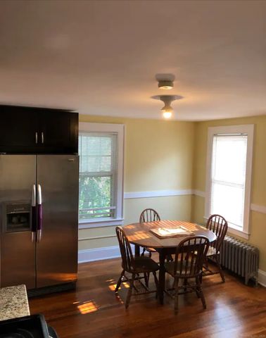 75 Birdsey Avenue, Middletown, CT 06457