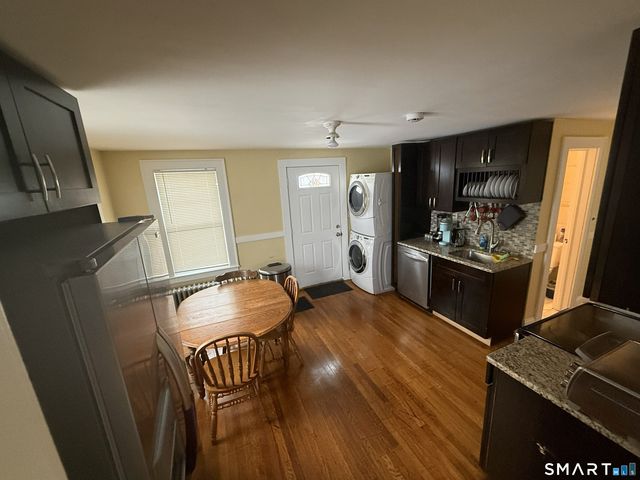 75 Birdsey Avenue, Middletown, CT 06457