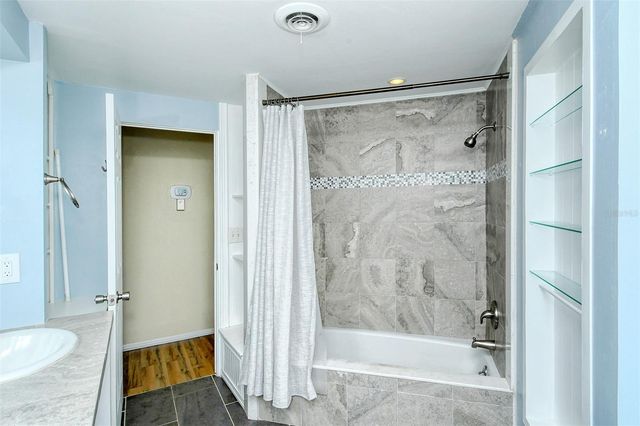 2512 POST ROAD, Sarasota, FL 34231