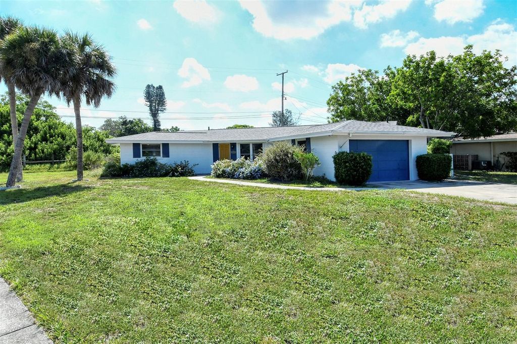 2512 POST ROAD, Sarasota, FL 34231