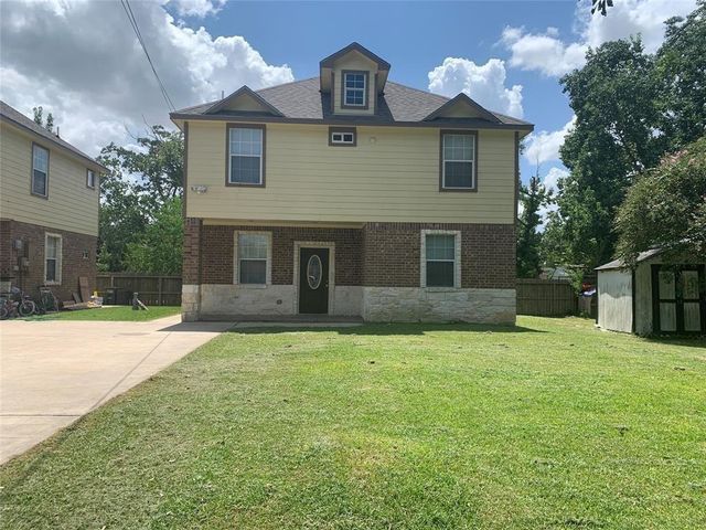 13742 Eagle Pass Street, Houston, TX 77015