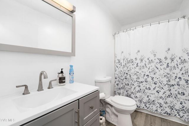 2479 Goshen Valley Road, Church Hill, TN 37642