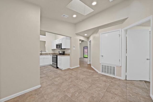 4213 Phoenix Drive, Carrollton, TX 75010