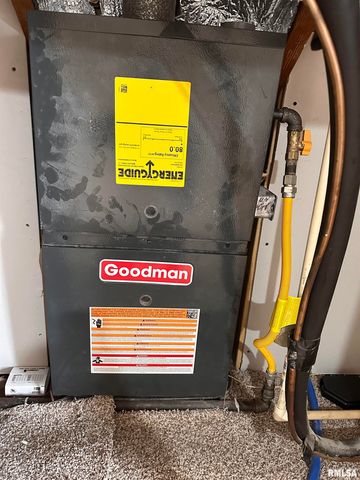 2800 S Woodward Street, Springfield, IL 62703