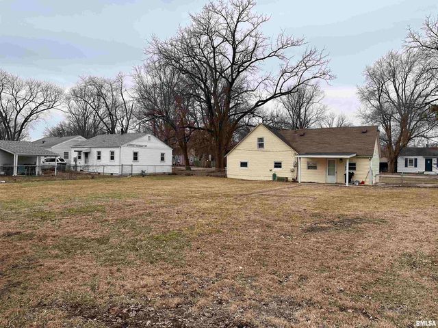 2800 S Woodward Street, Springfield, IL 62703