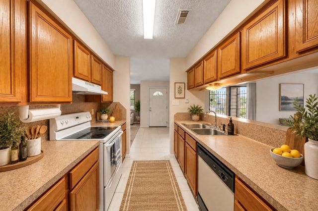 6701 Sands Point Drive 61, Houston, TX 77074