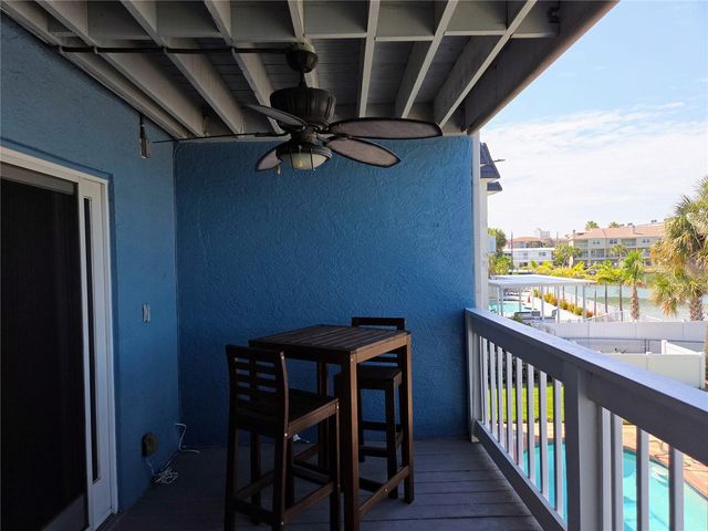 11820 CAPRI CIRCLE S, Treasure Island, FL 33706