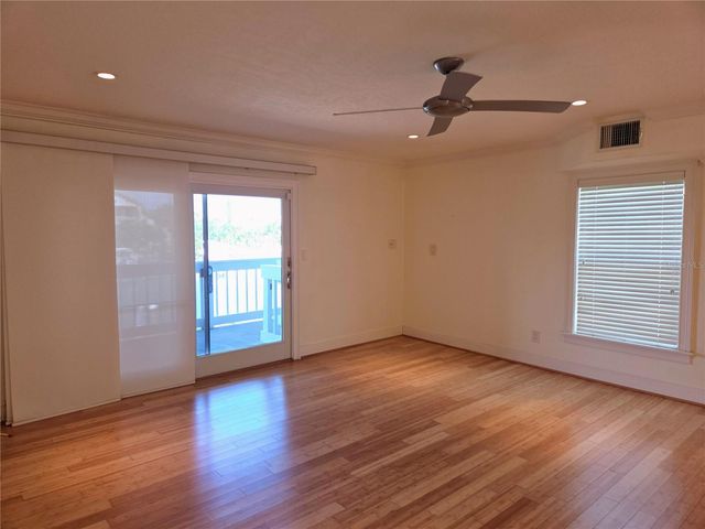 11820 CAPRI CIRCLE S, Treasure Island, FL 33706