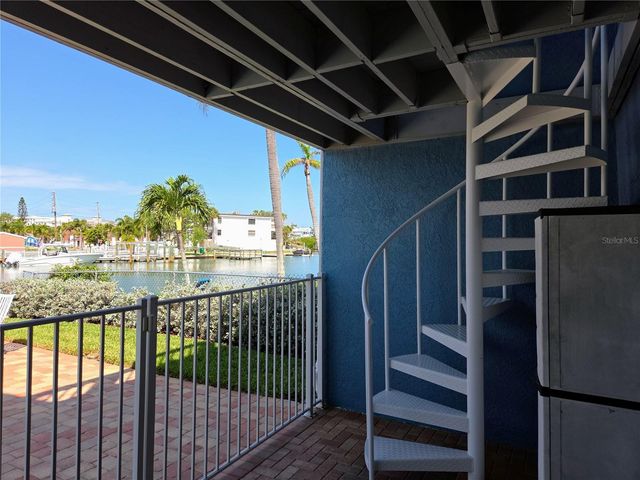 11820 CAPRI CIRCLE S, Treasure Island, FL 33706