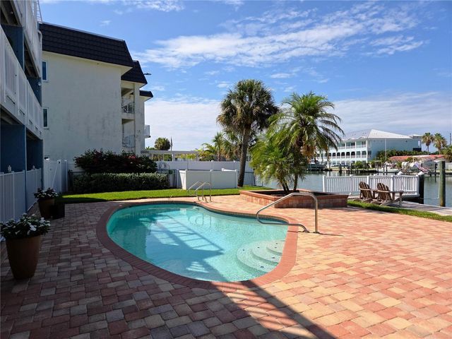 11820 CAPRI CIRCLE S, Treasure Island, FL 33706