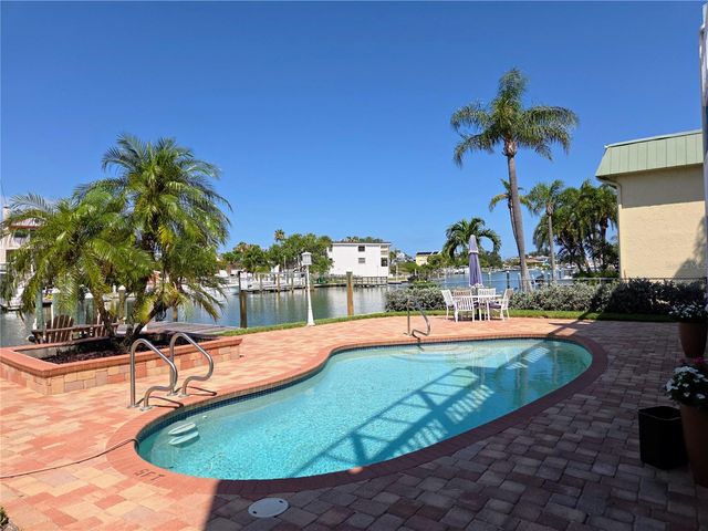 11820 CAPRI CIRCLE S, Treasure Island, FL 33706