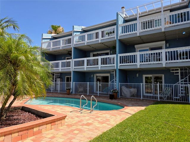 11820 CAPRI CIRCLE S, Treasure Island, FL 33706