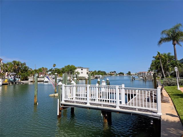 11820 CAPRI CIRCLE S, Treasure Island, FL 33706