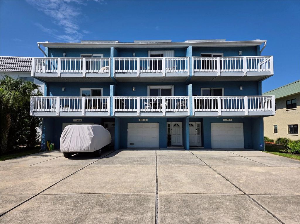 11820 CAPRI CIRCLE S, Treasure Island, FL 33706
