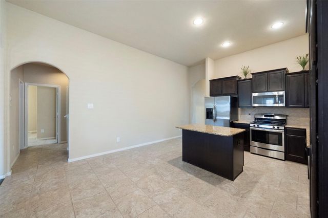 13206 Clover Creek Point Lane, Humble, TX 77346