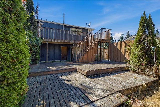 16808 33rd Avenue S, Seatac, WA 98188