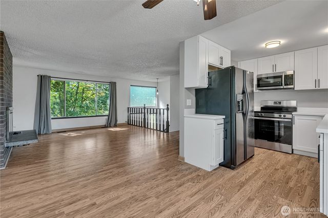 16808 33rd Avenue S, Seatac, WA 98188