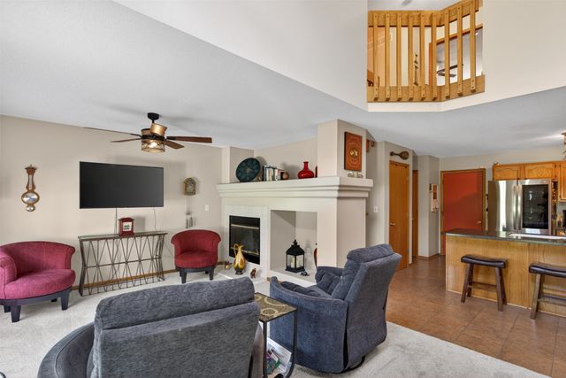 4420 Cameron Swing, Pleasant Hill, IA 50327