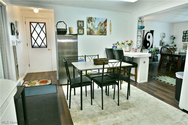 230 High Avenue, Niles, OH 44446