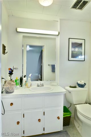 230 High Avenue, Niles, OH 44446