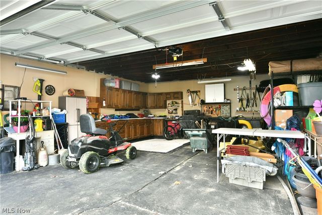 230 High Avenue, Niles, OH 44446