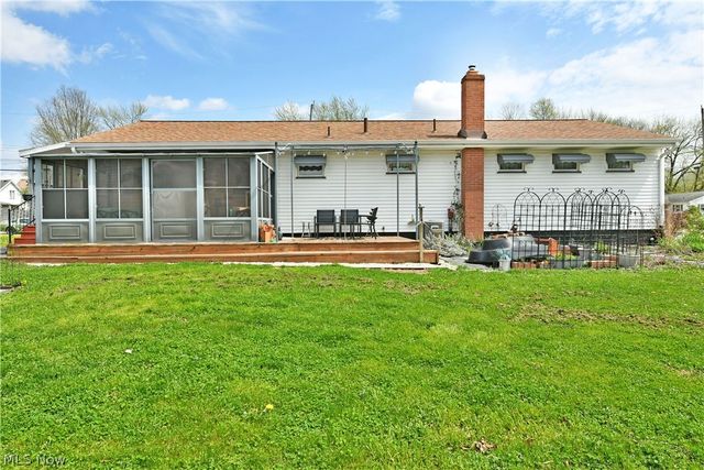 230 High Avenue, Niles, OH 44446