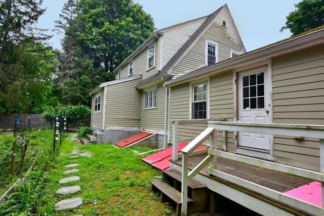 153 Washington Street, Franklin, MA 02038