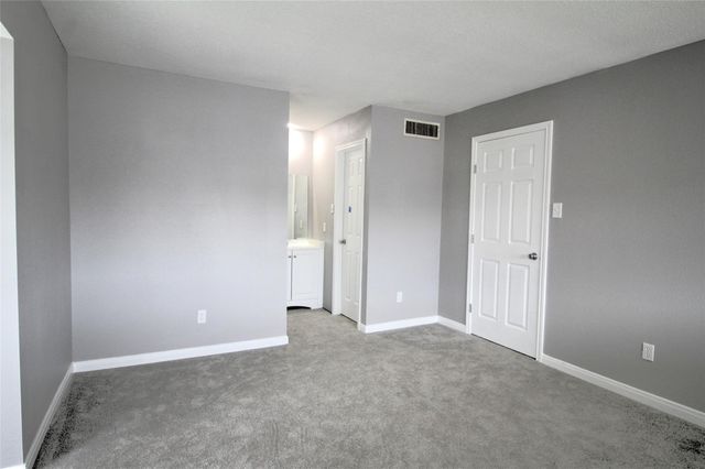 16120 Stuebner Airline Road 601, Spring, TX 77379