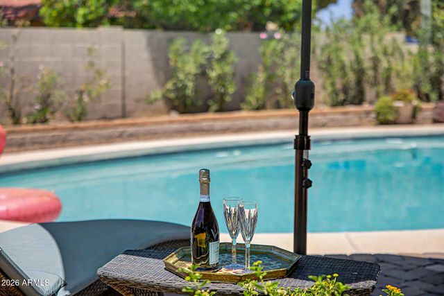 6048 E KATHLEEN Road, Scottsdale, AZ 85254